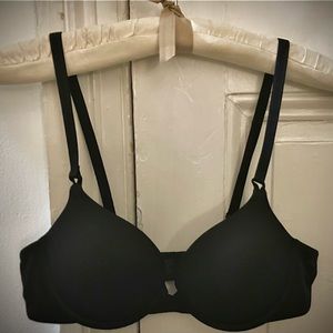 NWOT SOMA Embraceable Tailored Push Up Bra, 36B